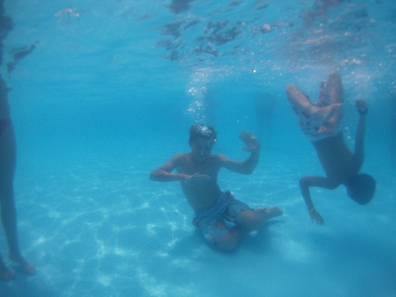 Village Camps International Summer Camp Ard&egrave;che, France 2019-07-26 https://www.villagecamps.com/journals_admin/images/926-1-18-07-2014 4 (800x533) (65).jpg